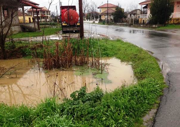 Δεν είναι βάλτος είναι η Καψόχωρα Αλεξάνδρειας (φώτο)