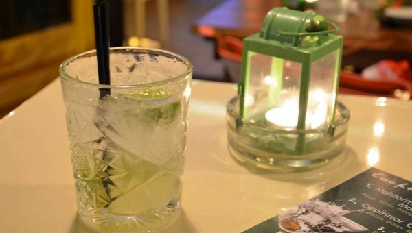 Cocktails nights κάθε Πέμπτη στο OLIVE στον πεζόδρομο Αλεξάνδρειας (φώτο)