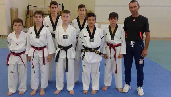 Σε εξετάσεις για νταν στο TAE KWON DO συμμετείχαν οι αθλητές του ΦΙΛΙΠΠΟΥ Αλεξάνδρειας