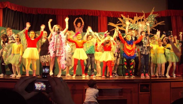 Δύο βραβεία σε διαγωνισμό θεάτρου για το 3ο Δημοτικό Σχολείο Αλεξάνδρειας (εικόνες-βίντεο)