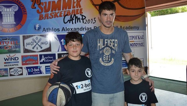 Ο Μιχάλης Γιαννακίδης στο Camp Basket του Άθλου Αλεξάνδρειας (εικόνες)