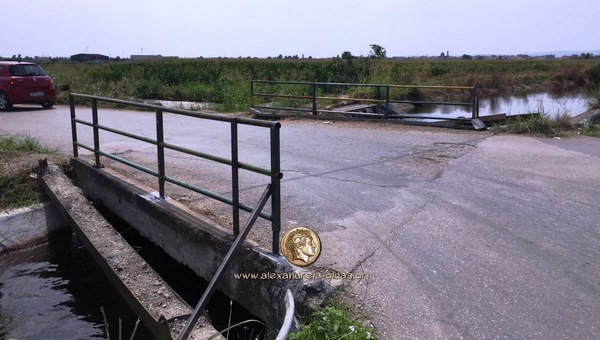 Να γράφονται τα καλά: Παρέμβαση ουσίας στην είσοδο του Σχοινά (εικόνες)