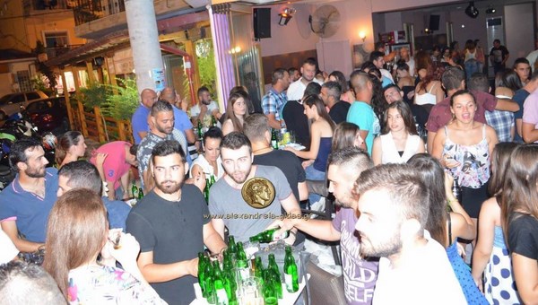 Απόψε: Barbeque Party στο All Day Cafe Bar LA NOTTE  στη Μελίκη!