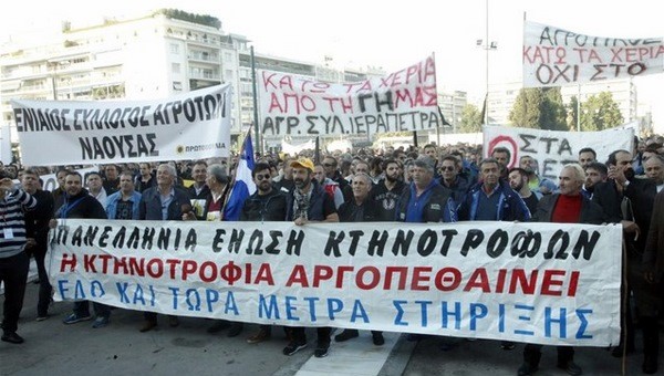 Οι αγρότες της Νάουσας ευχαριστούν για την παρουσία στη συγκέντρωση της Αθήνας