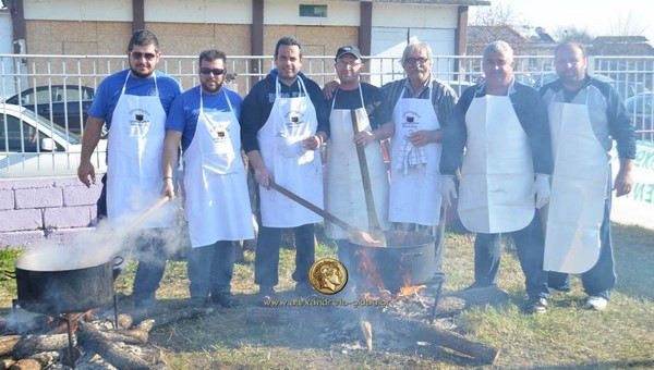 Γουρουνοχαρά στο Παλαιοχώρι με νοστιμιές και καλές παρέες! (φώτο)